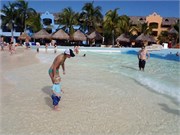 12142010_Mexico_ST8100_108