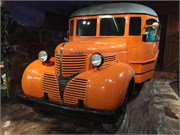 345_23_Smithsonian