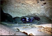 CaveDiving2-2