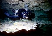 CaveDiving2-6